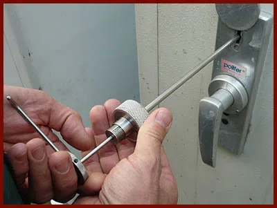 Locksmith Lock Store Houston, TX 713-470-0696 - 5-lock-opening